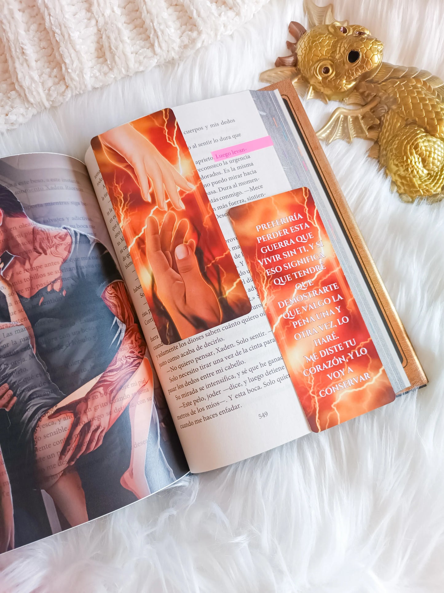 Violet and Xaden Bookmark - Fourth Wing
