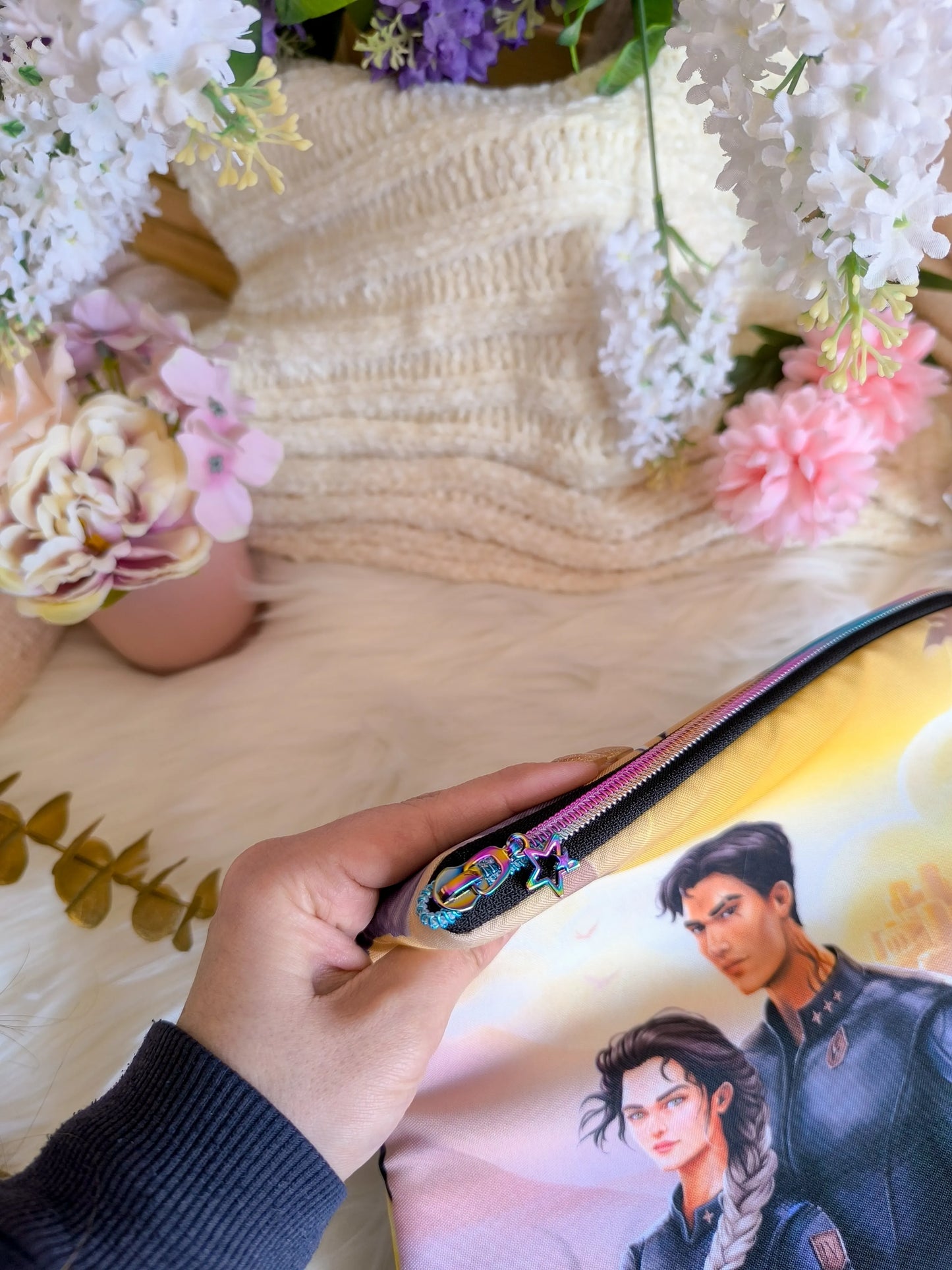 Funda de libro de Violet, Xaden, Tairn, Andarna y Sgaeyl - Alas de Sangre