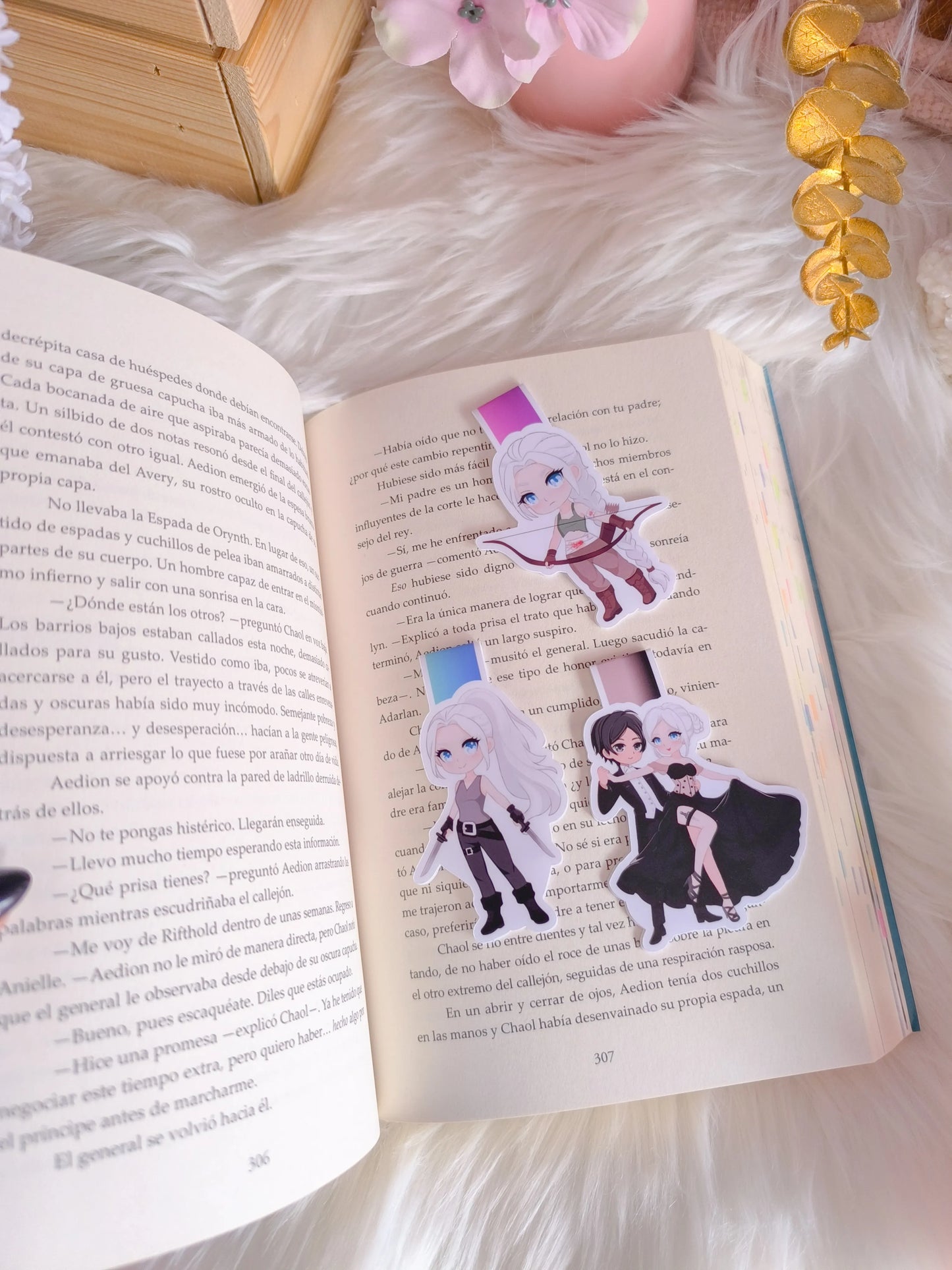 Marcapáginas magnético de Paedyn con espadas - Powerless