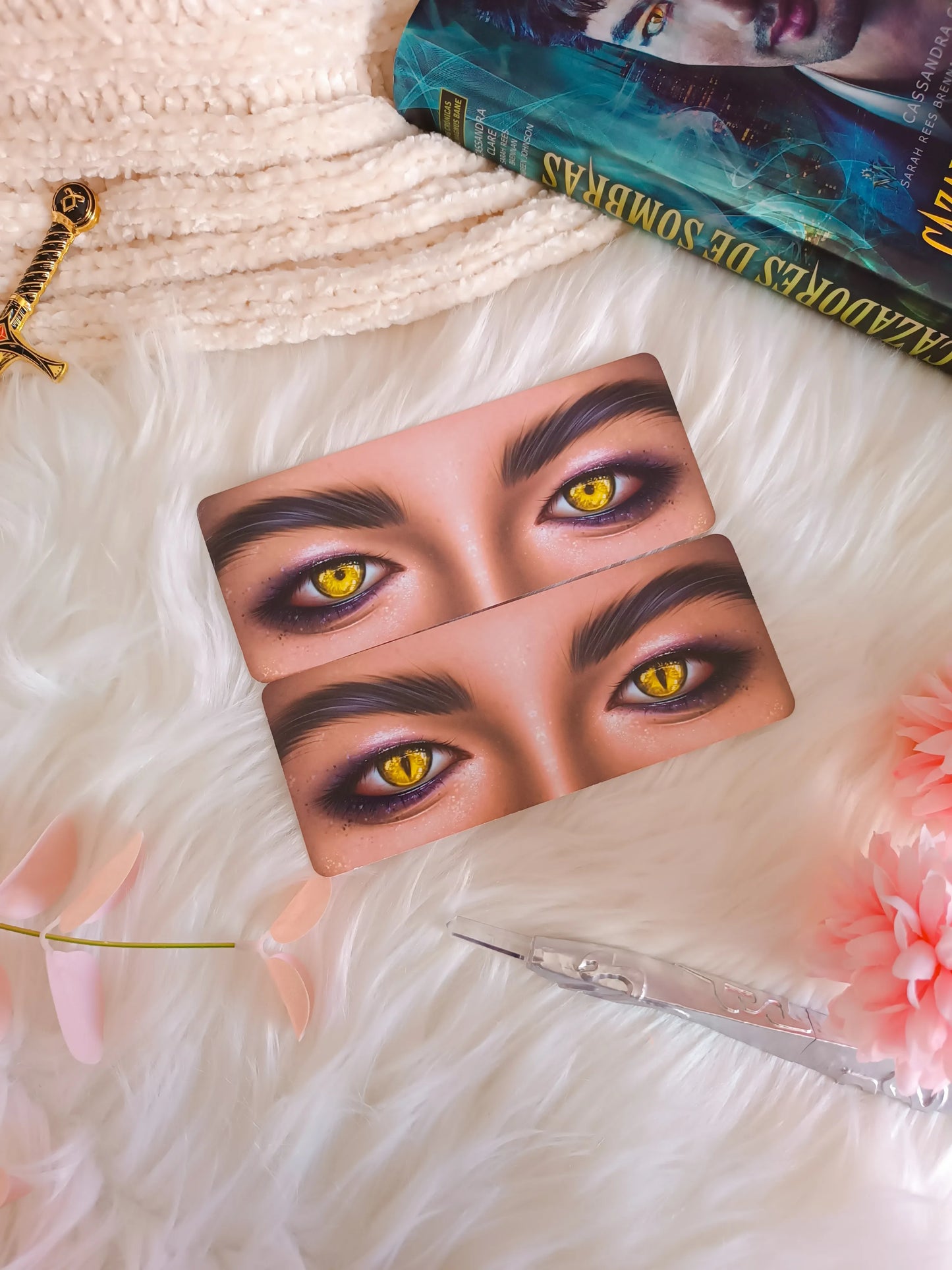 Magnus Bane Eyes Bookmark - Shadowhunters