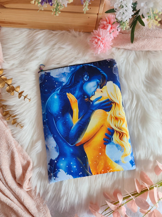 Funda de libro de Day y Night - Ciudad Medialuna