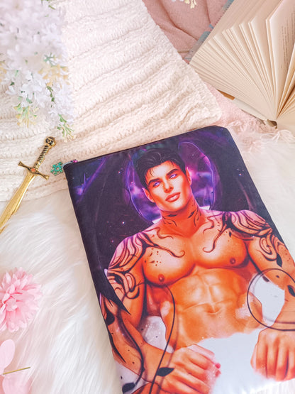 Funda de libro de Rhysand en la bañera - Acotar