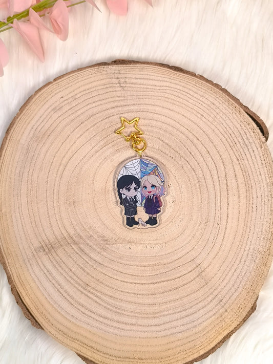 Llavero de Miércoles y Enid - Miércoles